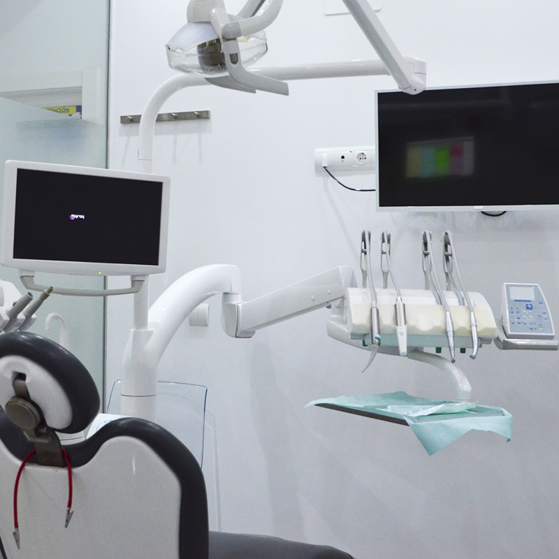 instrumento clínica dental en madrid